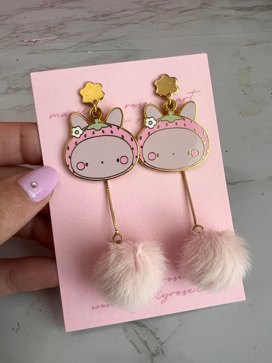 Earrings | Strawberry Bunny